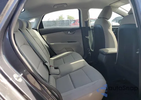 2020 Kia Forte Fe z USA, uszkodzony, nr VIN 3KPF24AD4LE244985